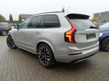 XC90 PlusDark T8 AWD PHEV AirSusp Ventilation 360 TowHook