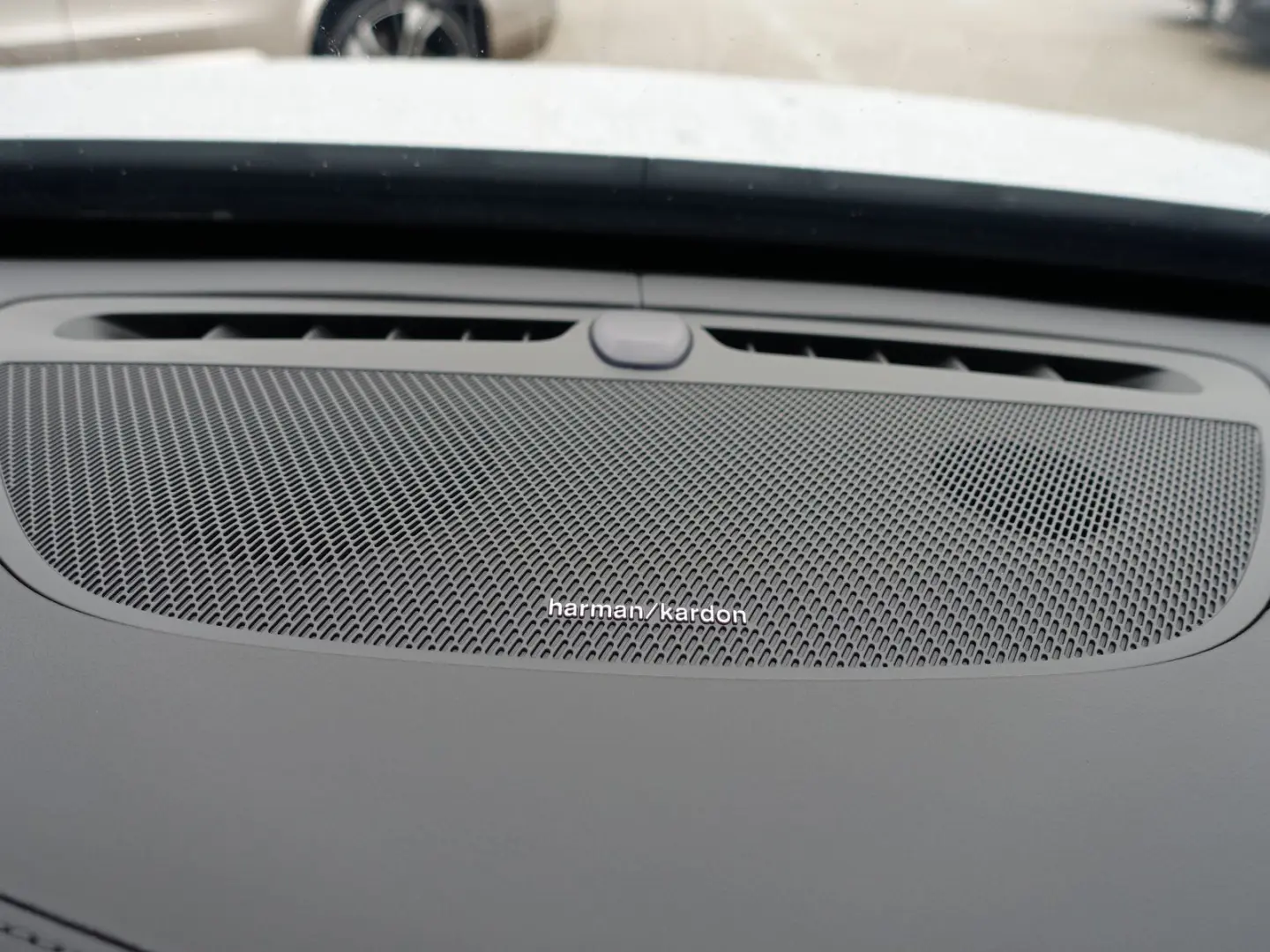 XC90 PlusDark T8 AWD PHEV AirSusp Ventilation 360 TowHook