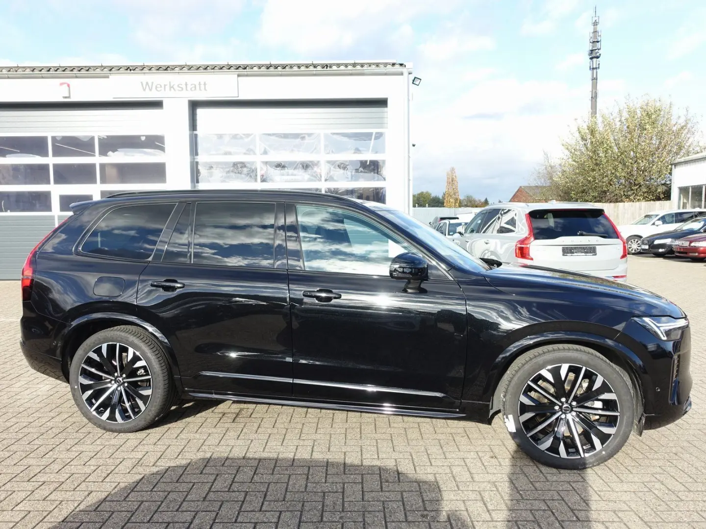 XC90 Plus Dark T8 AWD PHEV Bowers Ventilation AirSusp 360