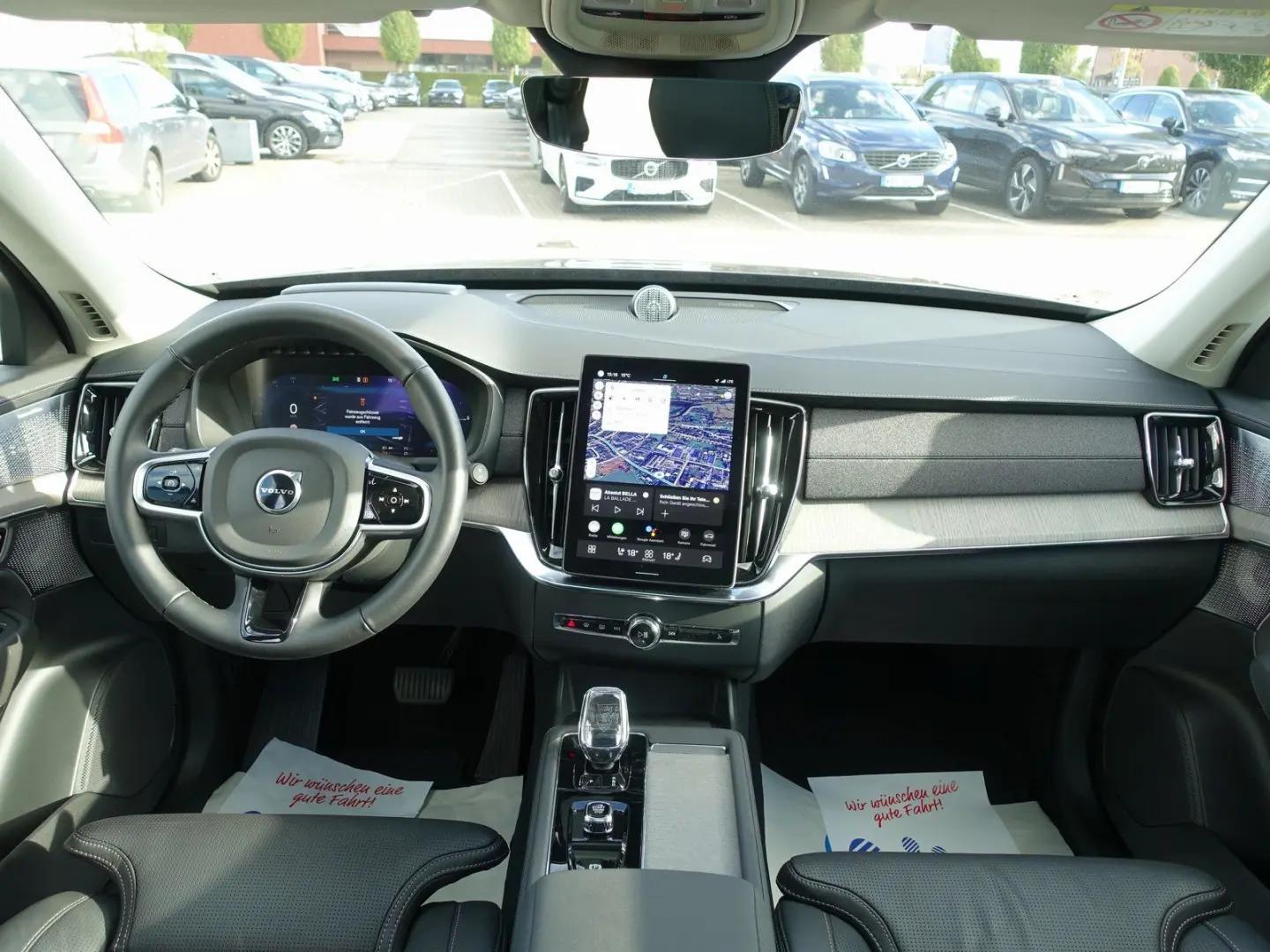 XC90 Plus Dark T8 AWD PHEV Bowers Ventilation AirSusp 360