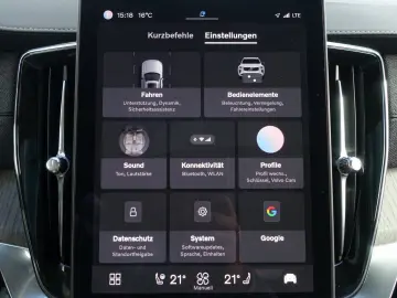 XC90 Plus Dark T8 AWD PHEV Bowers Ventilation AirSusp 360