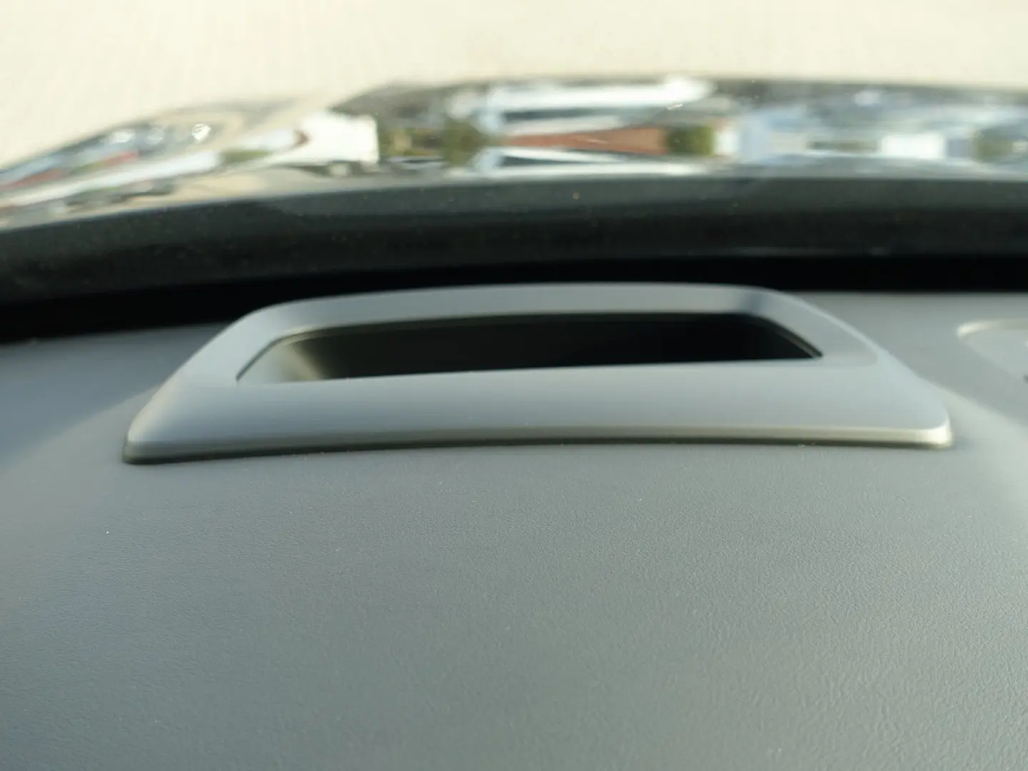 XC90 Plus Dark T8 AWD PHEV Bowers Ventilation AirSusp 360