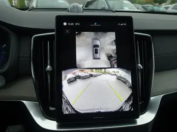 XC90 Plus Dark T8 AWD PHEV B&W AirSusp 360