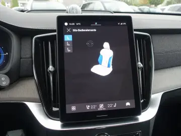 XC90 Plus Dark T8 AWD PHEV B&W AirSusp 360