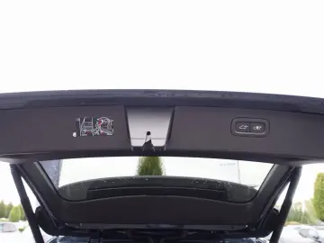 XC90 Plus Dark T8 AWD PHEV B&W AirSusp 360