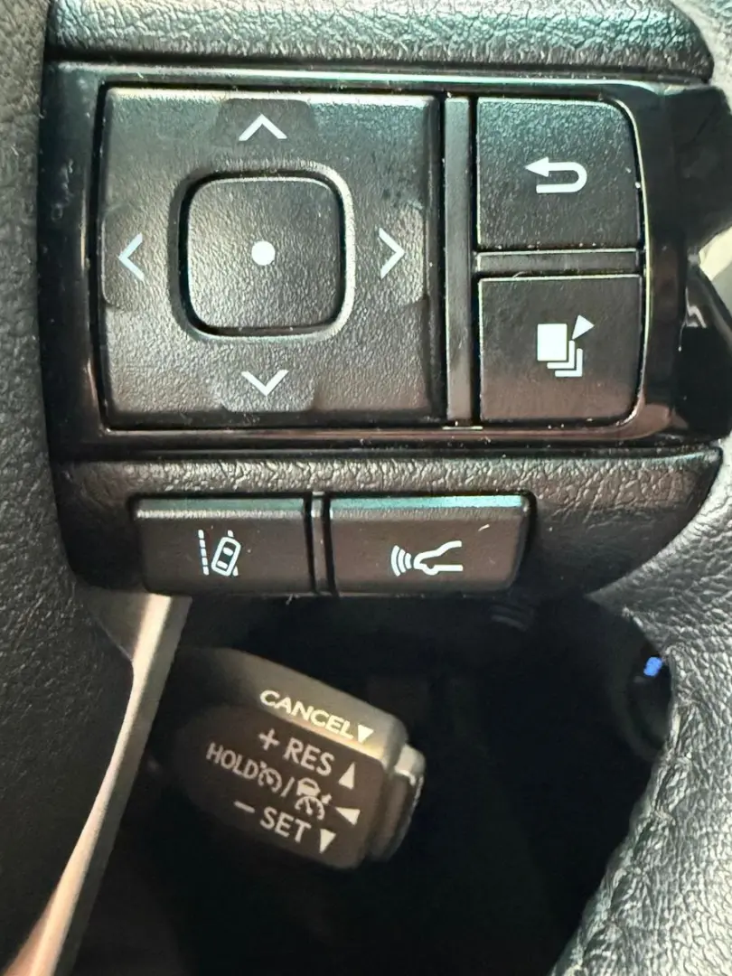 DOUBLE CAB EXECUTIVE-AUT-KAMERA-LED-RADAR-34.895