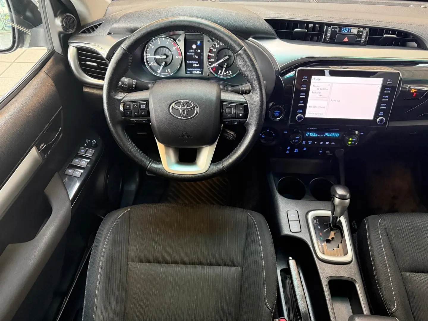 DOUBLE CAB EXECUTIVE-AUT-KAMERA-LED-RADAR-34.895