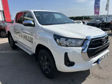 HiLux 4x4 Double Cab Comfort   AHK