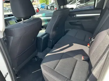 HiLux 4x4 Double Cab Comfort   AHK