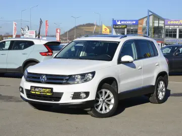 VOLKSWAGEN Tiguan 2.0 TDI 4Motion BlueMotion Carat