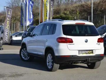 VOLKSWAGEN Tiguan 2.0 TDI 4Motion BlueMotion Carat
