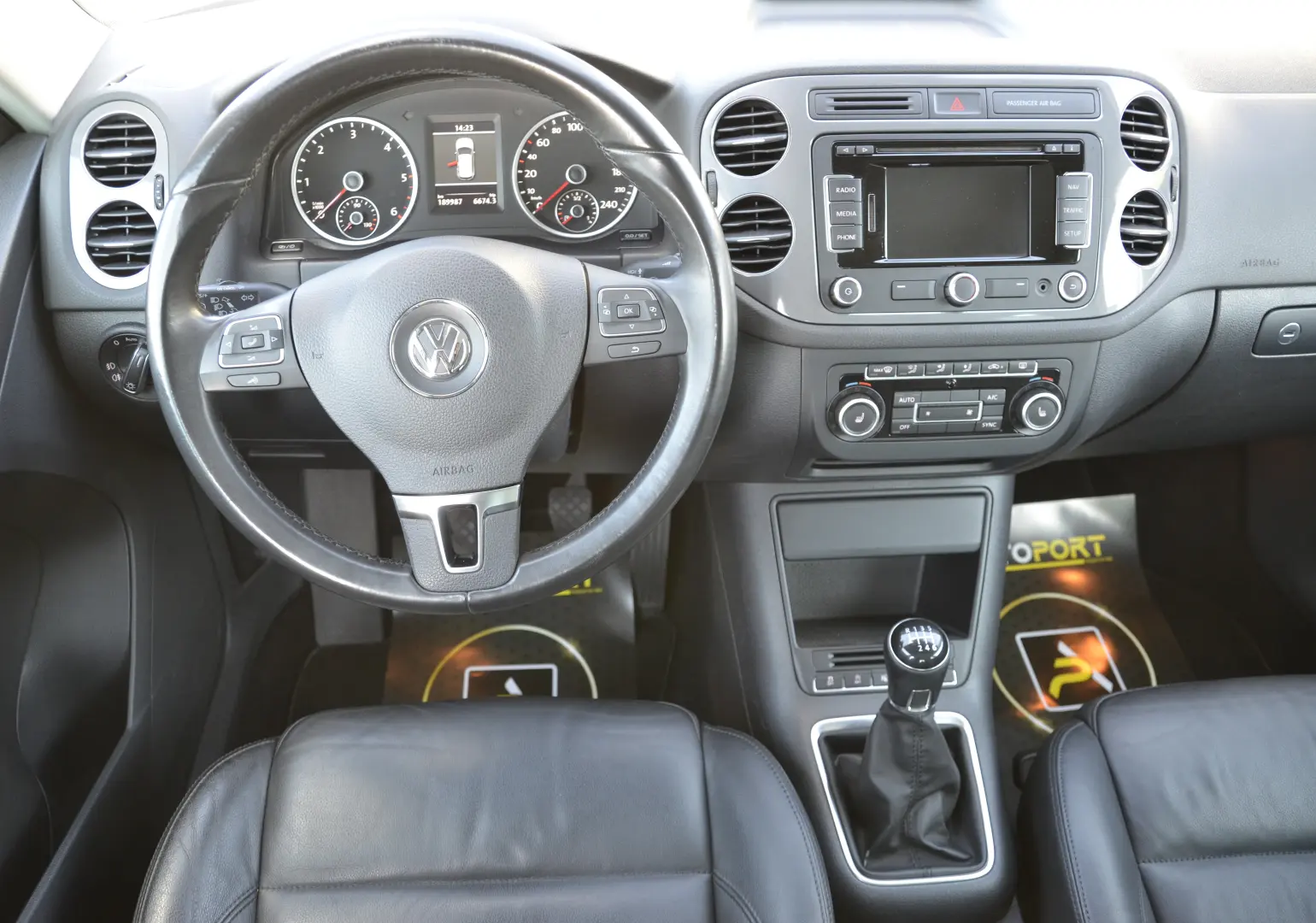 VOLKSWAGEN Tiguan 2.0 TDI 4Motion BlueMotion Carat