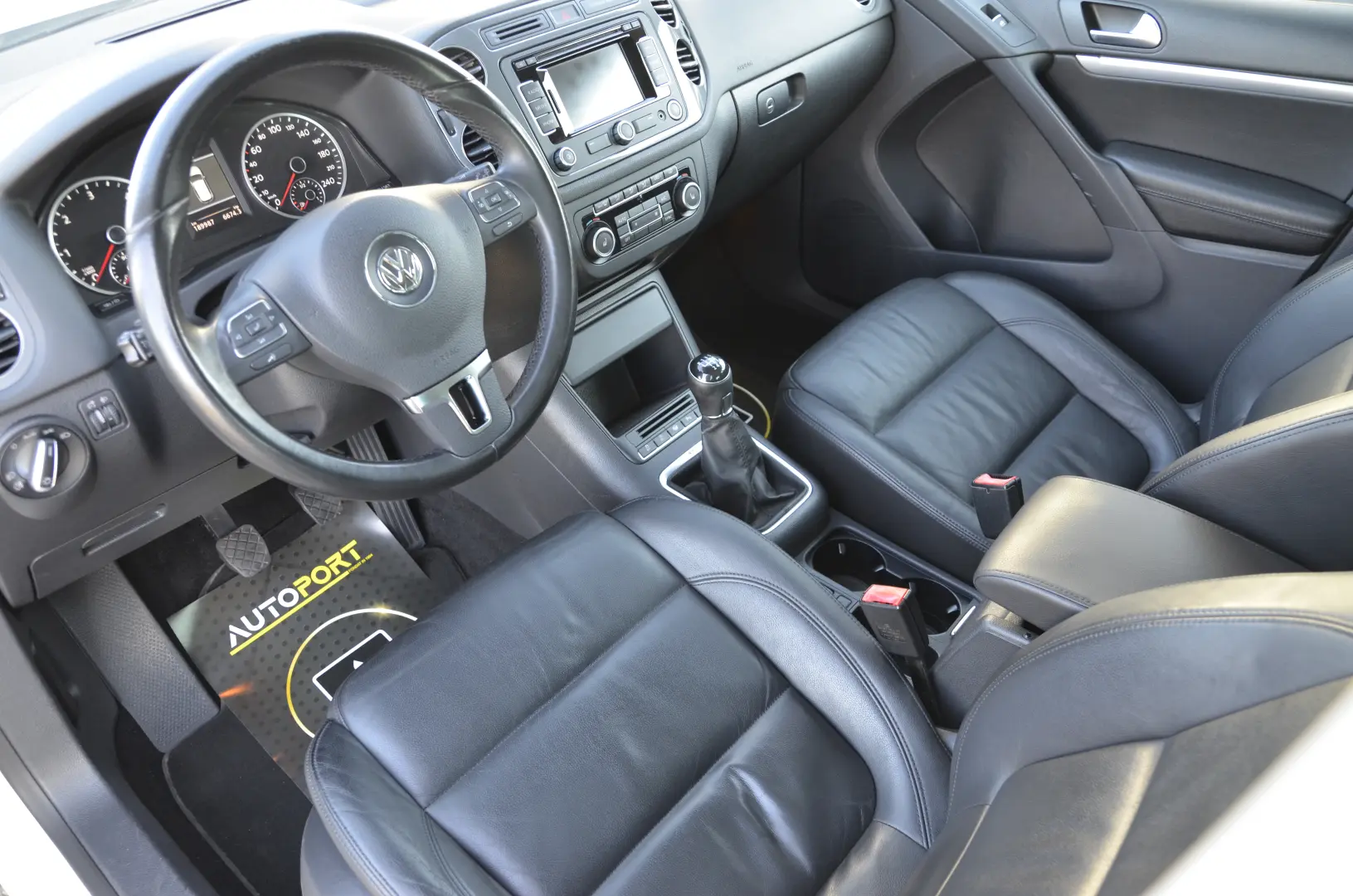 VOLKSWAGEN Tiguan 2.0 TDI 4Motion BlueMotion Carat