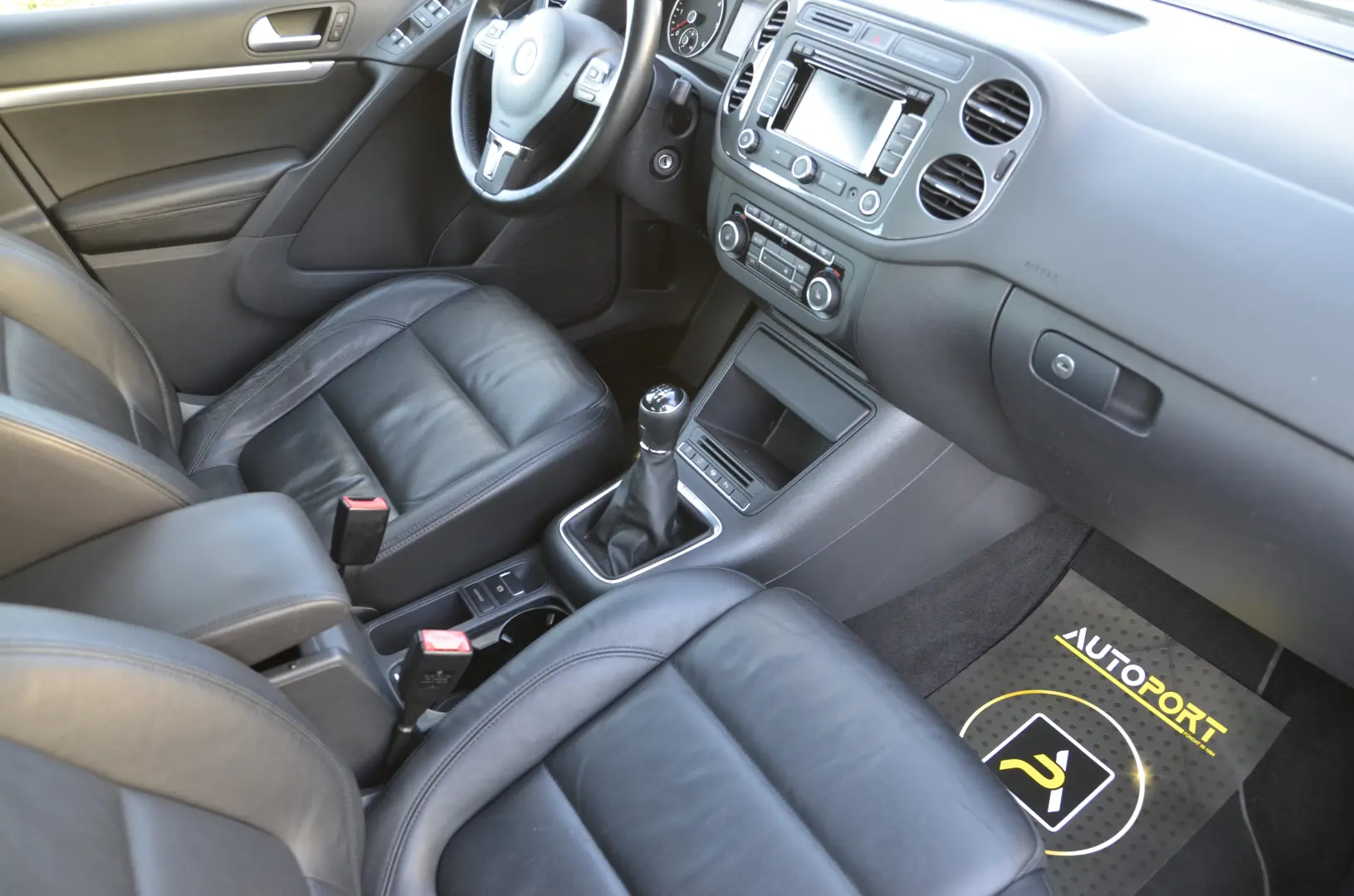 VOLKSWAGEN Tiguan 2.0 TDI 4Motion BlueMotion Carat