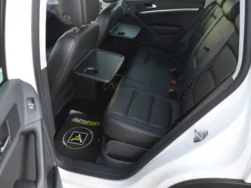 VOLKSWAGEN Tiguan 2.0 TDI 4Motion BlueMotion Carat