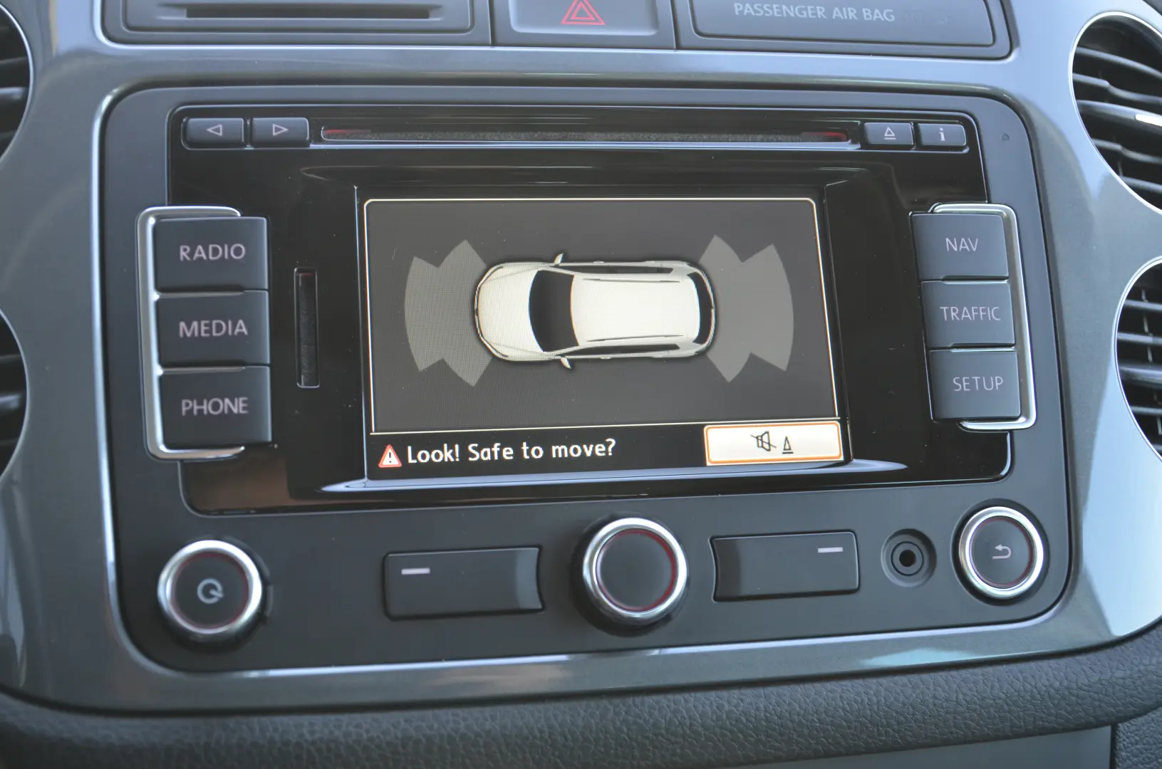 VOLKSWAGEN Tiguan 2.0 TDI 4Motion BlueMotion Carat