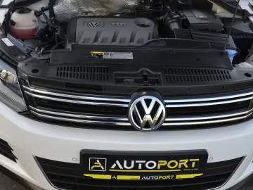 VOLKSWAGEN Tiguan 2.0 TDI 4Motion BlueMotion Carat