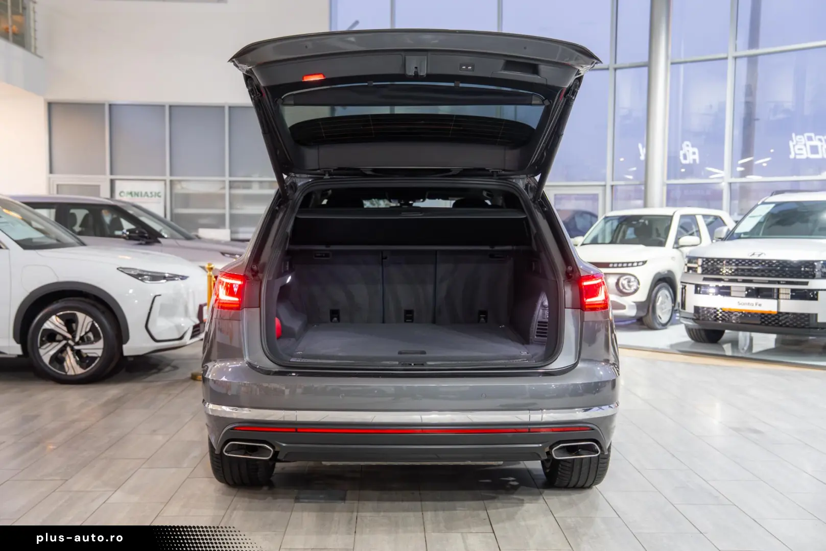 Volkswagen Touareg Elegance 4Motion 3.0 TSI Hybrid