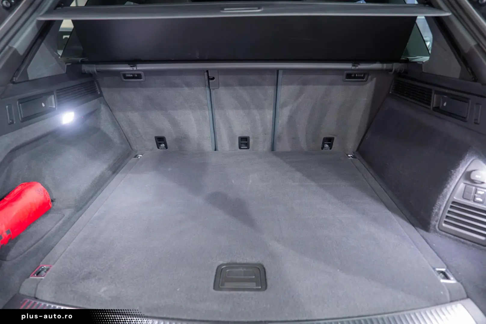 Volkswagen Touareg Elegance 4Motion 3.0 TSI Hybrid