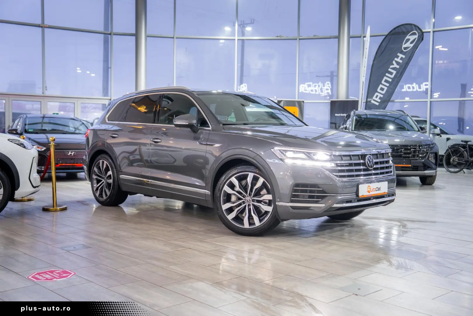 Volkswagen Touareg Elegance 4Motion 3.0 TSI Hybrid