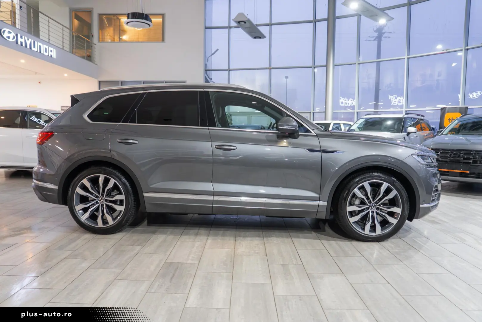 Volkswagen Touareg Elegance 4Motion 3.0 TSI Hybrid