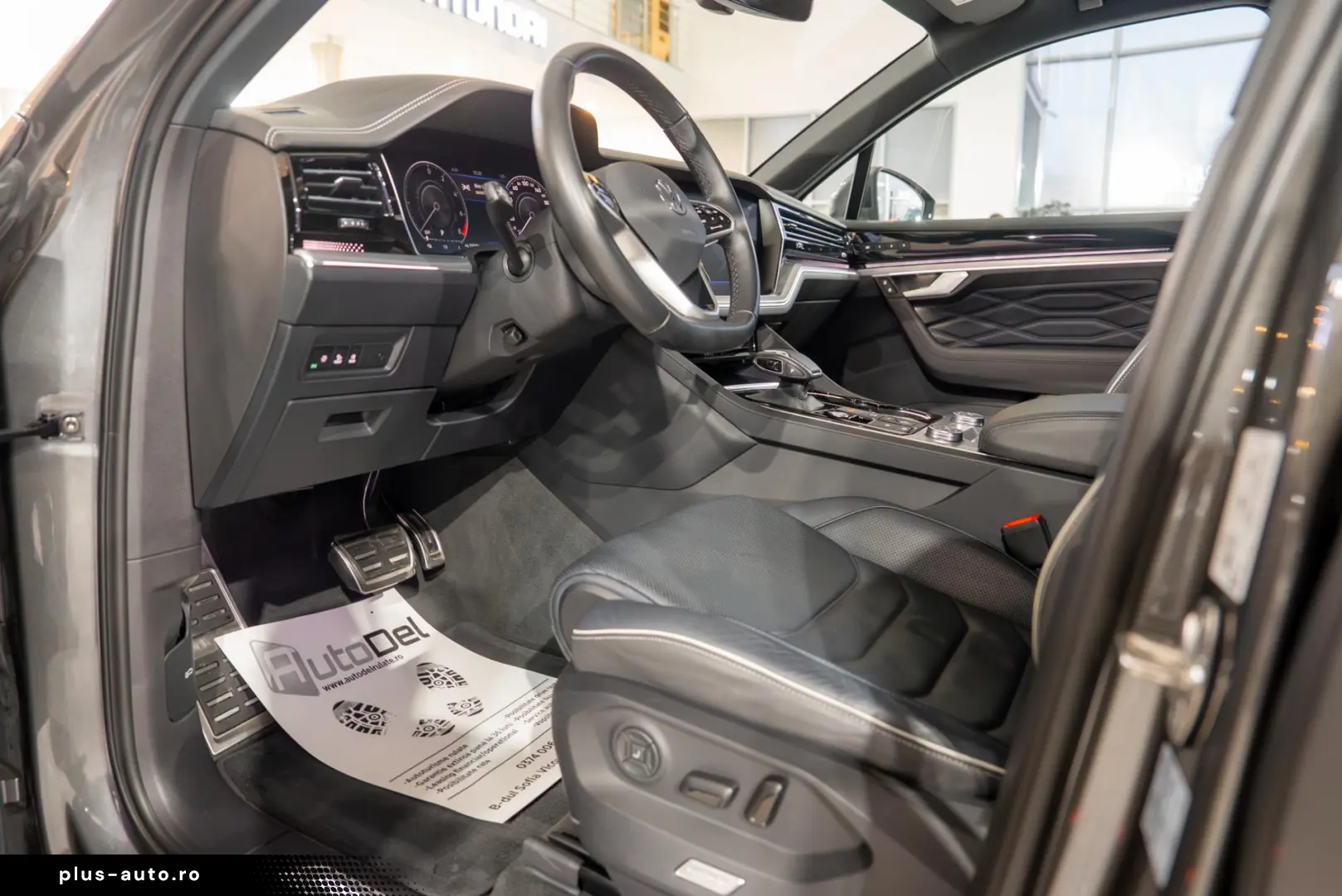 Volkswagen Touareg Elegance 4Motion 3.0 TSI Hybrid