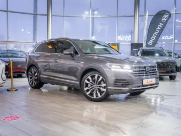 Volkswagen Touareg Elegance 4Motion 3.0 TSI Hybrid