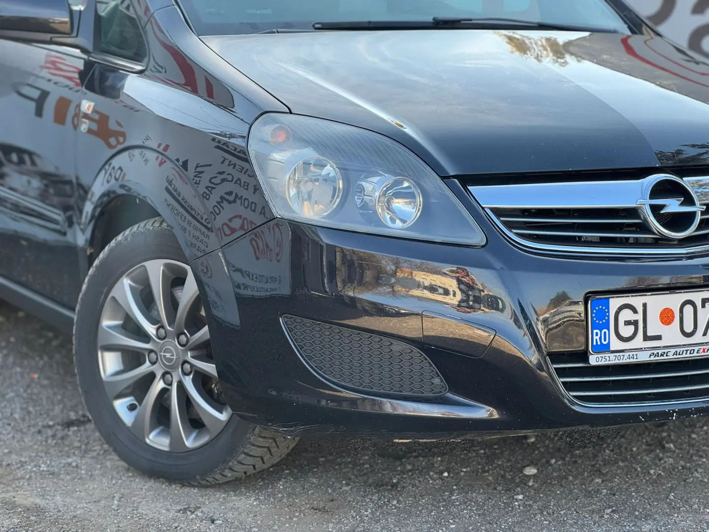 OPEL ZAFIRA