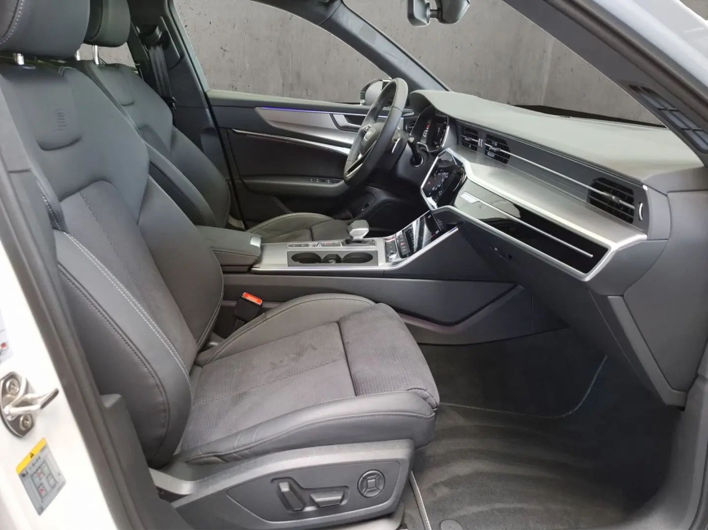 S6 Avant TDI 253(344) kW(PS) tiptronic