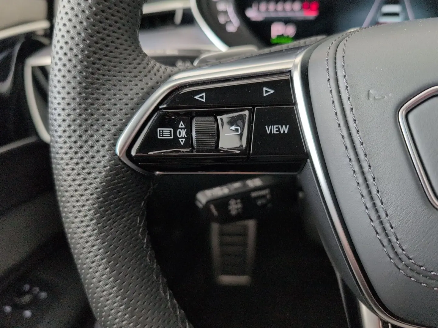 S8 TFSI quattro UPE  193 K Individual Advanced