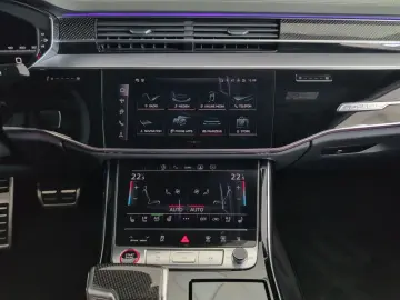 S8 TFSI quattro UPE  193 K Individual Advanced