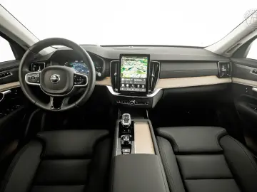 XC90 T8 ReCharge AWD