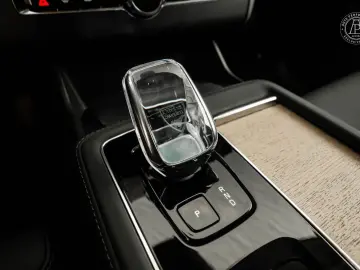 XC90 T8 ReCharge AWD