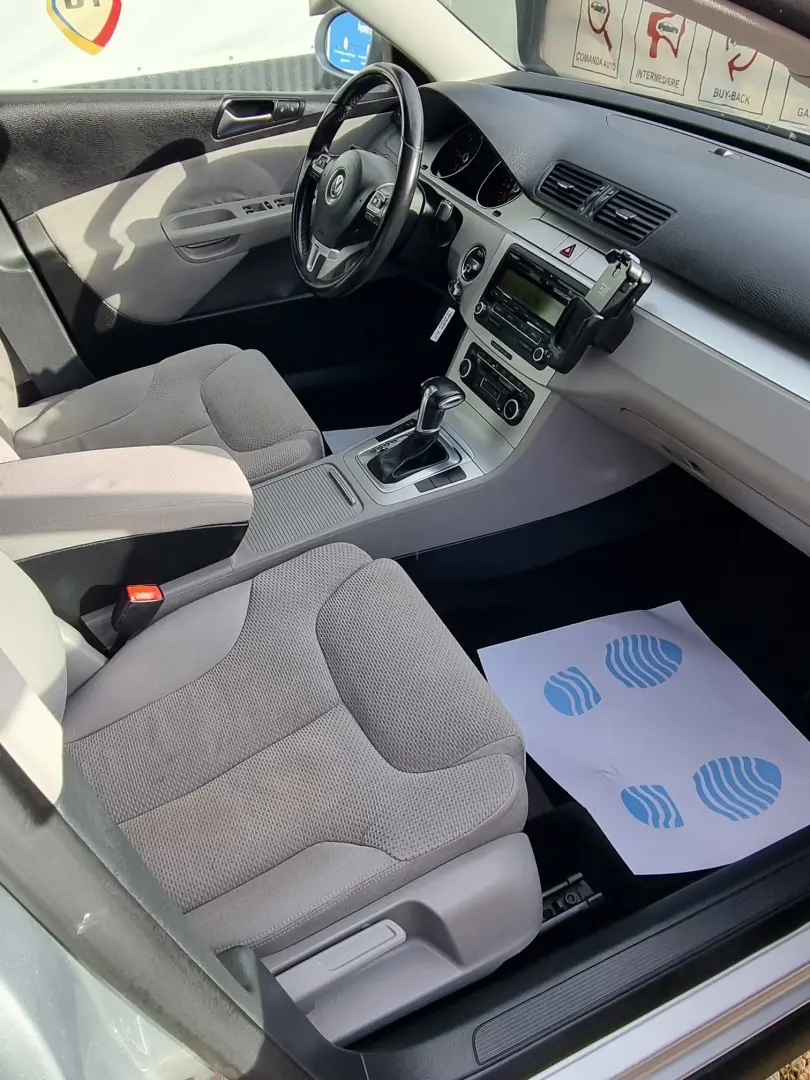 Volkswagen Passat B6 Break  2.0 TDI – 140 CP – 2010