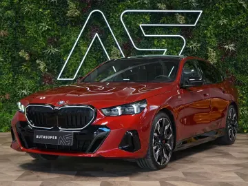 550e xDRIVE BOWERS HUD 360