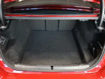 550e xDRIVE BOWERS HUD 360