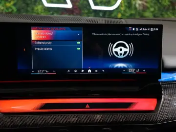 550e xDRIVE BOWERS HUD 360