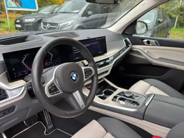 X5 xDrive40i AHK M Sport Pro Standheizung Iconic