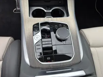 X5 xDrive40i AHK M Sport Pro Standheizung Iconic