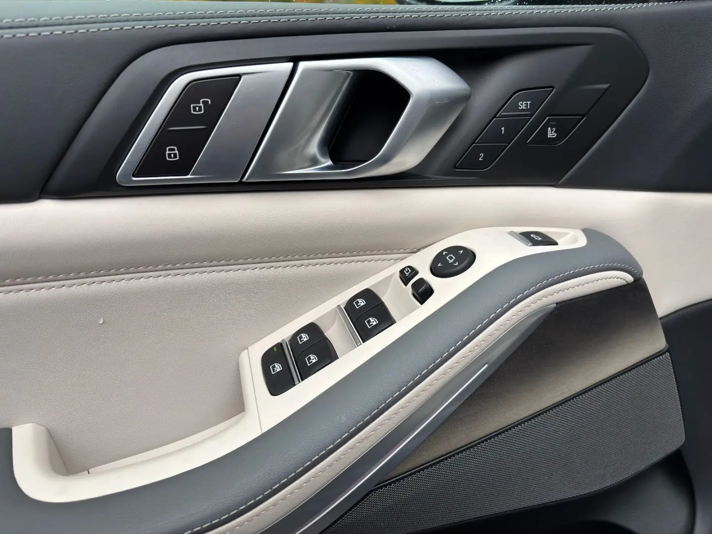 X5 xDrive40i AHK M Sport Pro Standheizung Iconic