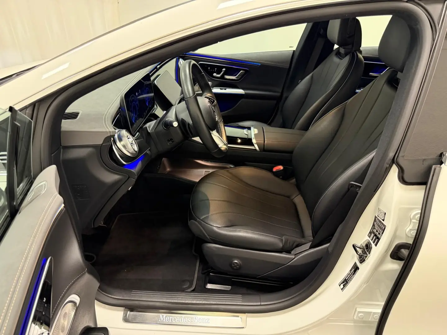 EQE 350 Electric Art Navi 360  ACC Keyless