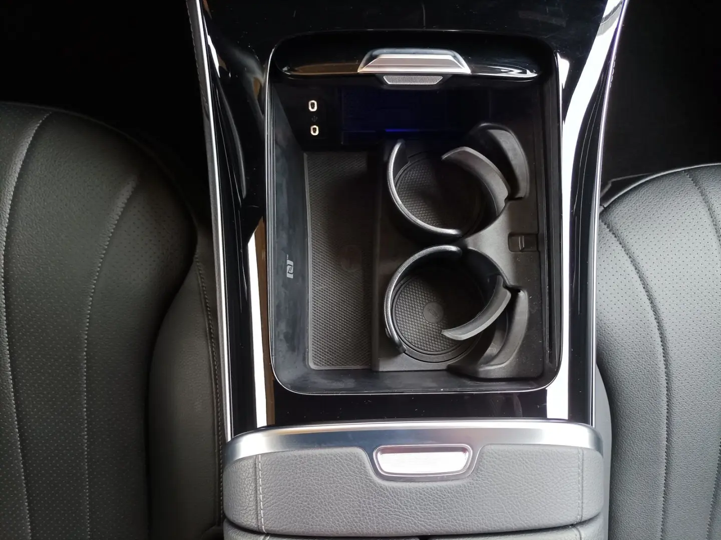 EQE 350 Electric Art Navi 360  ACC Keyless