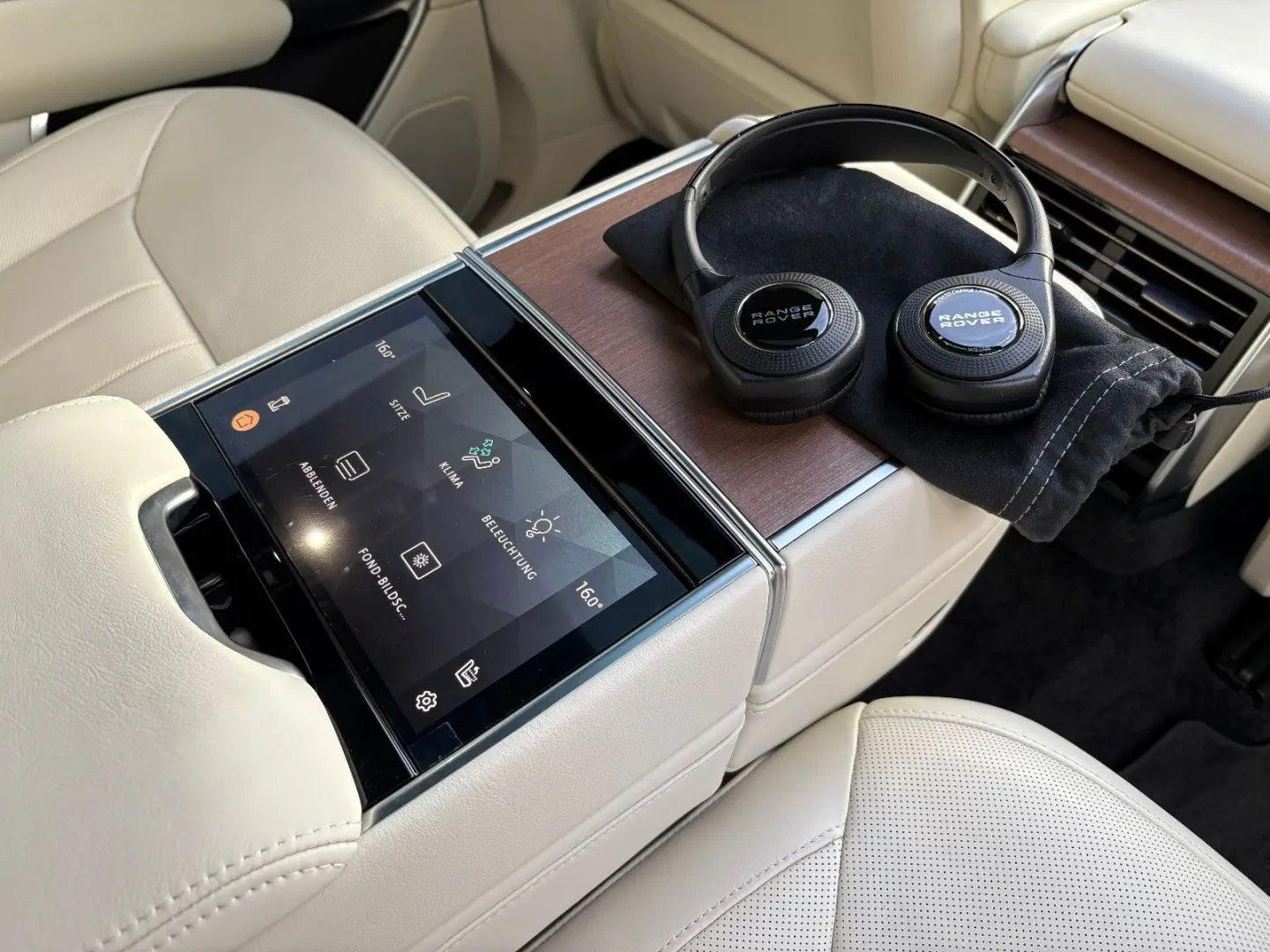 Range Rover HSE FOND-TV MASSAGE PANO 360  VOLL