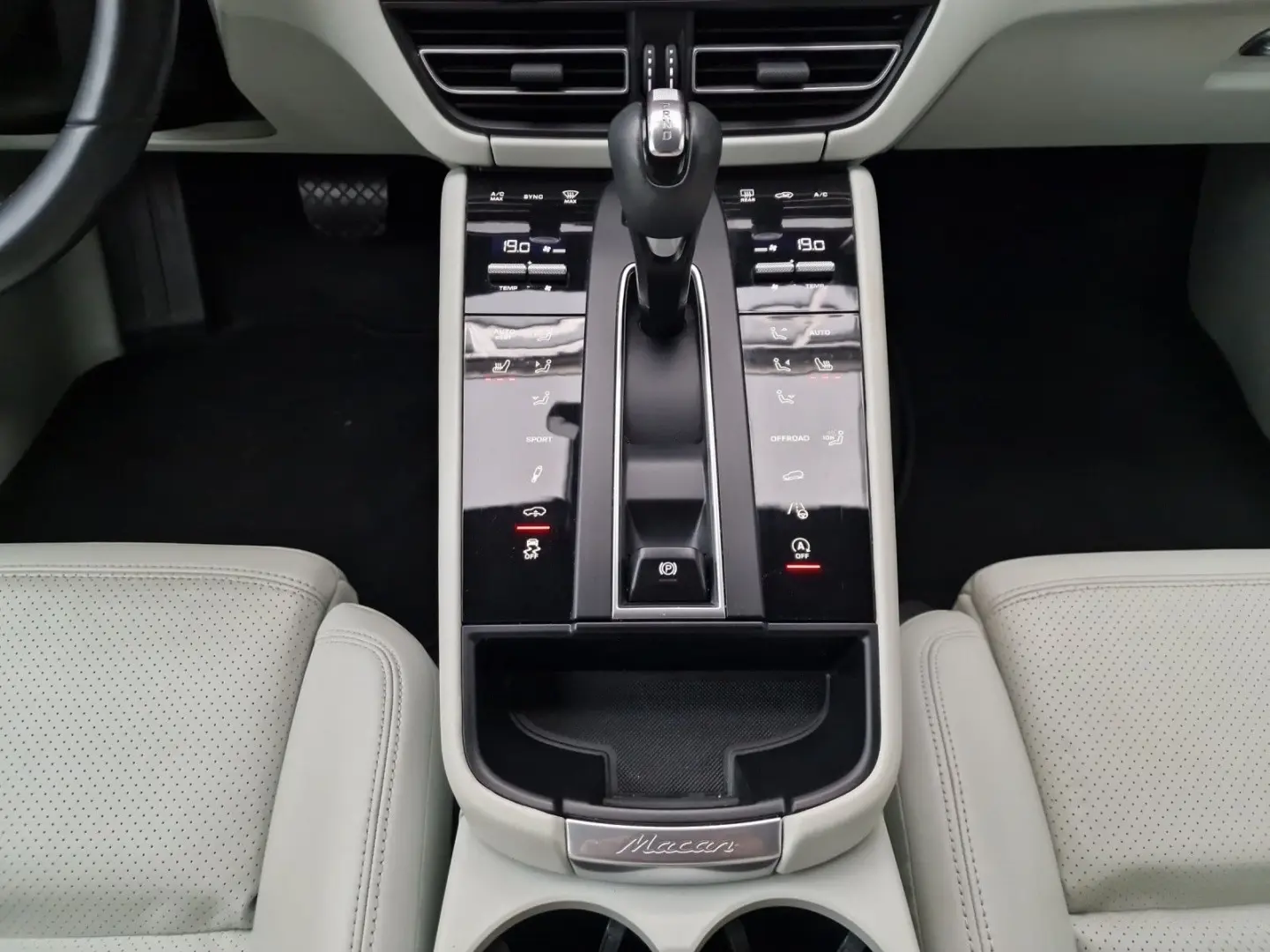 Macan S 21 GT-Design Luft 18W PDLS  Pano