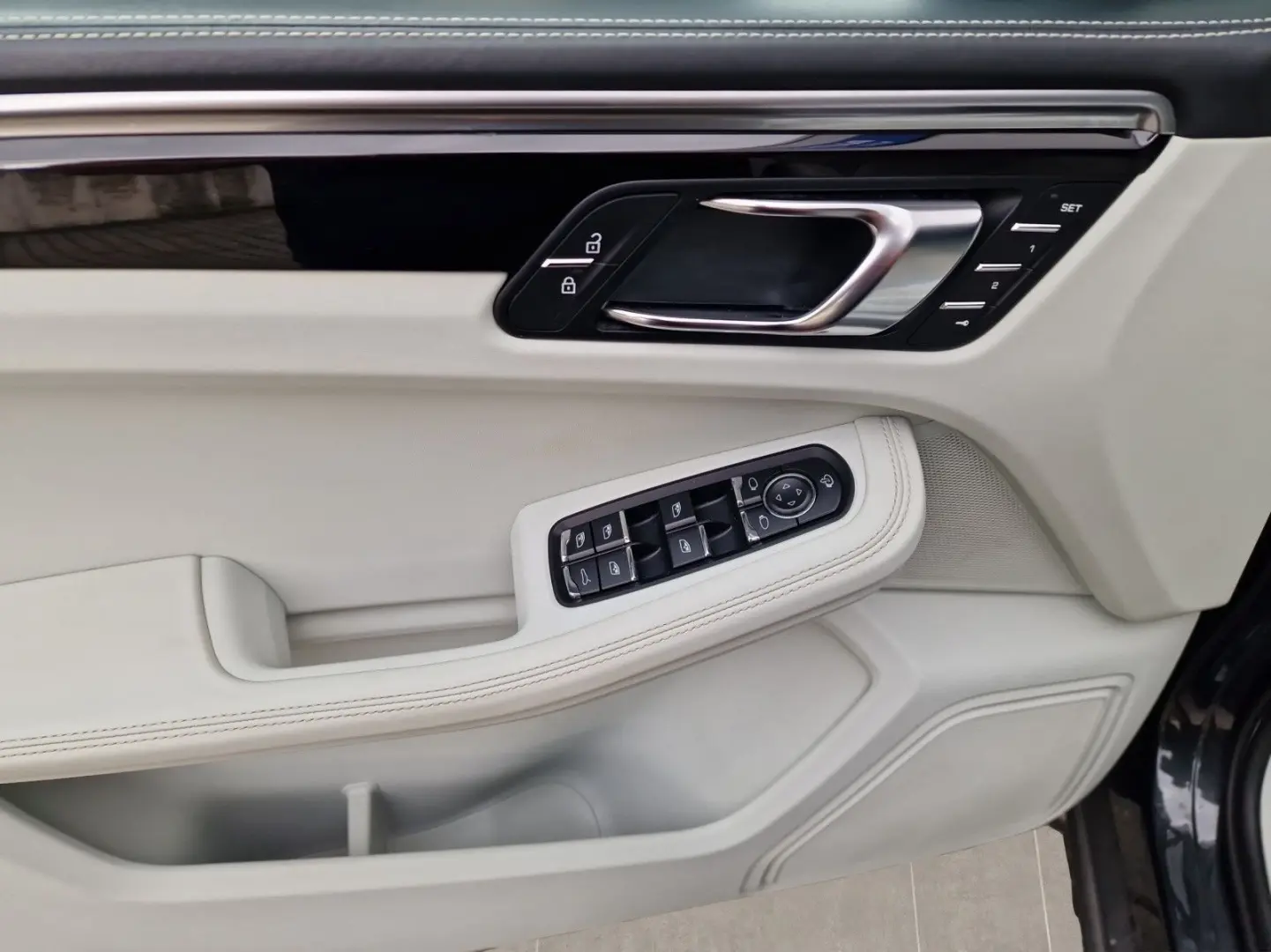 Macan S 21 GT-Design Luft 18W PDLS  Pano