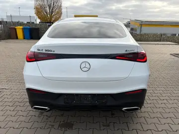 GLC 300 d 4M Coupe  AMG Line Pano Burmester 360