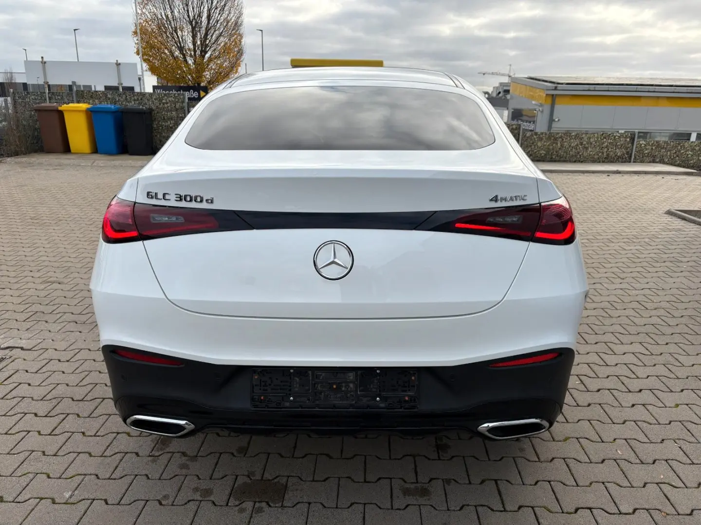 GLC 300 d 4M Coupe  AMG Line Pano Burmester 360