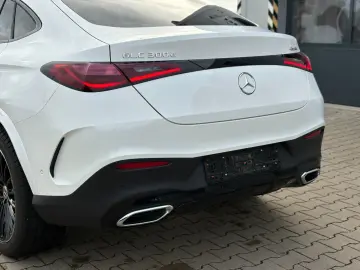 GLC 300 d 4M Coupe  AMG Line Pano Burmester 360