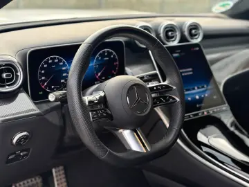 GLC 300 d 4M Coupe  AMG Line Pano Burmester 360