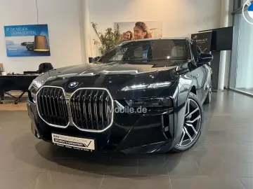750e xDrive M Sportpaket Innovationsp. Durchlade